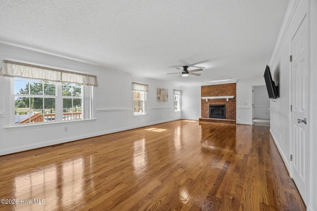 819 Badger Circle, Greenville, NC 27834