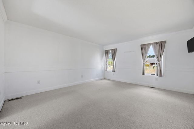 819 Badger Circle, Greenville, NC 27834