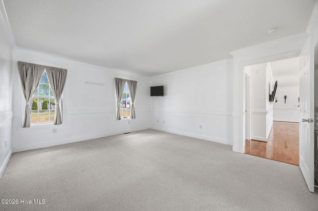 819 Badger Circle, Greenville, NC 27834