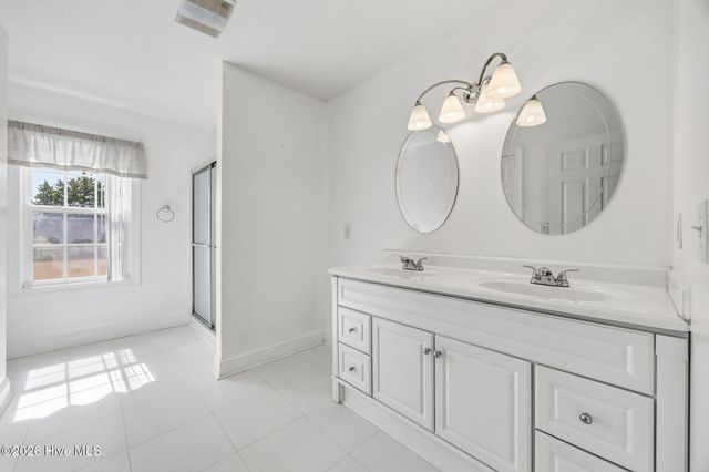 819 Badger Circle, Greenville, NC 27834