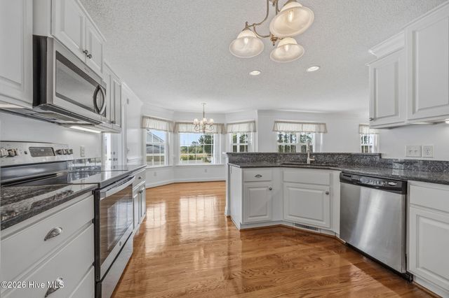 819 Badger Circle, Greenville, NC 27834