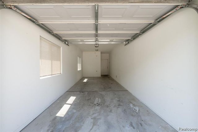 14353 Shadywood Drive, Sterling Heights, MI 48312