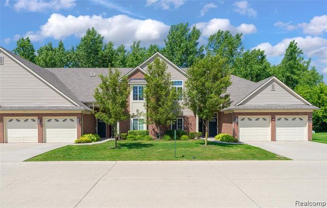 14353 Shadywood Drive, Sterling Heights, MI 48312