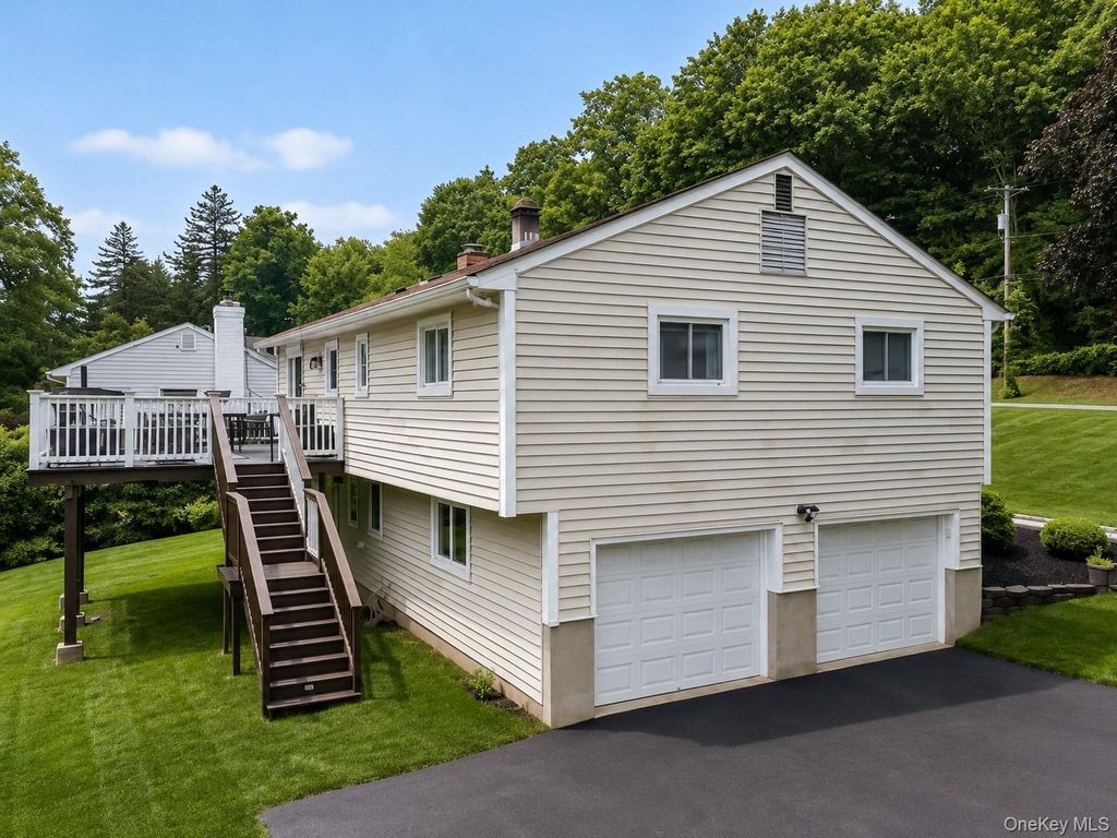 63 Dixon Road, Mahopac, NY 10512 — photo 3