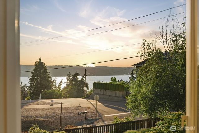 1113 Goat Trail Road, Mukilteo, WA 98275