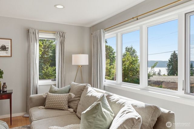 1113 Goat Trail Road, Mukilteo, WA 98275