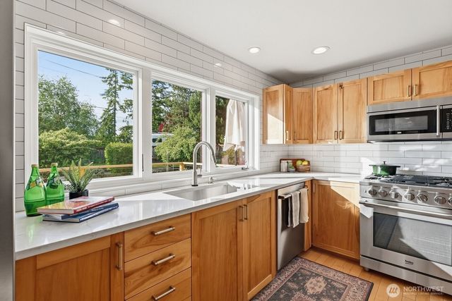 1113 Goat Trail Road, Mukilteo, WA 98275