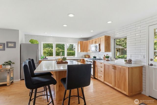 1113 Goat Trail Road, Mukilteo, WA 98275