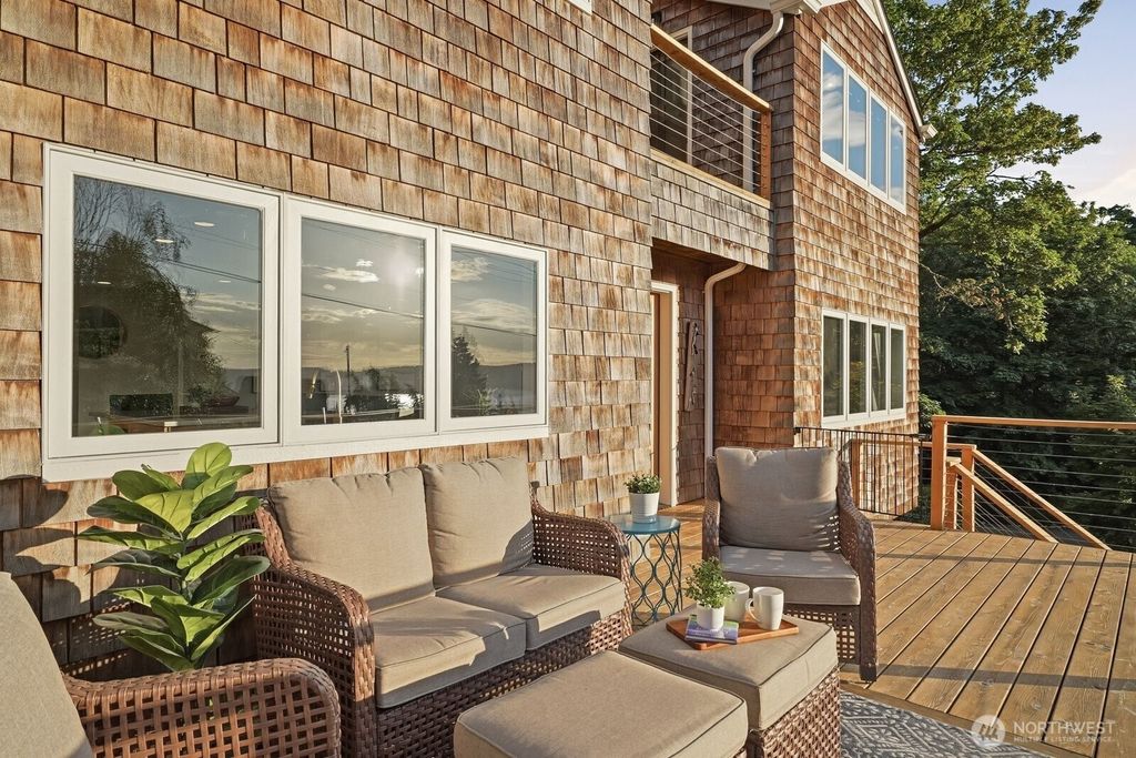 1113 Goat Trail Road, Mukilteo, WA 98275