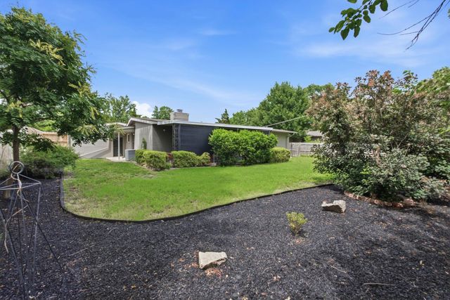 6119 E Oneida Ave, Wichita, KS 67208