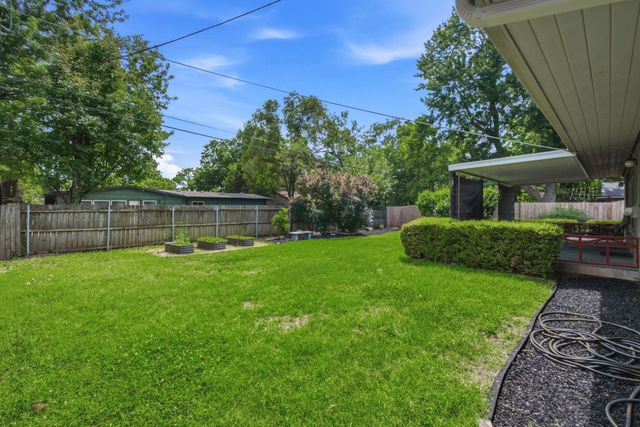 6119 E Oneida Ave, Wichita, KS 67208