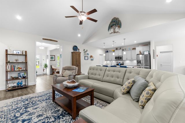 1050 Francis Parker Rd., Georgetown, SC 29440