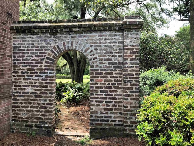 1050 Francis Parker Rd., Georgetown, SC 29440