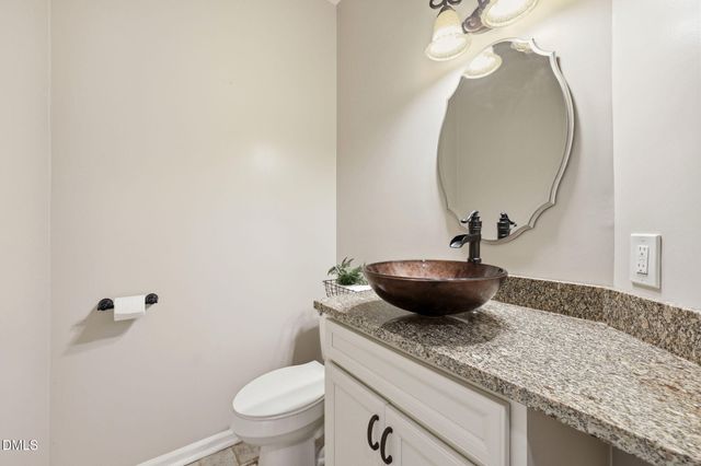 5128 Pinehall Wynd, Raleigh, NC 27604