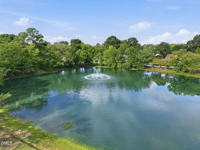 5128 Pinehall Wynd, Raleigh, NC 27604