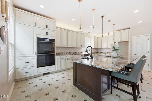 5128 Pinehall Wynd, Raleigh, NC 27604