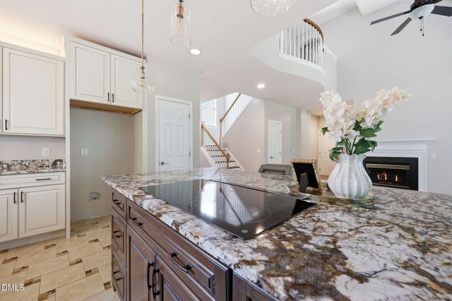 5128 Pinehall Wynd, Raleigh, NC 27604