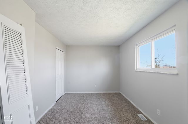 5534 Hill Rise Drive, Indianapolis, IN 46237