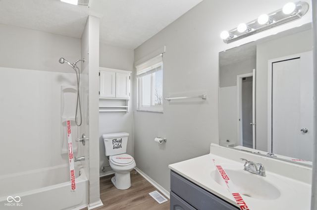 5534 Hill Rise Drive, Indianapolis, IN 46237