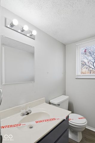 5534 Hill Rise Drive, Indianapolis, IN 46237