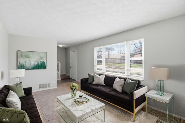 5534 Hill Rise Drive, Indianapolis, IN 46237