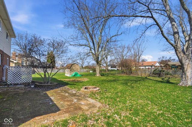 5534 Hill Rise Drive, Indianapolis, IN 46237