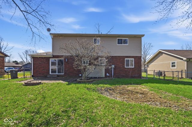 5534 Hill Rise Drive, Indianapolis, IN 46237