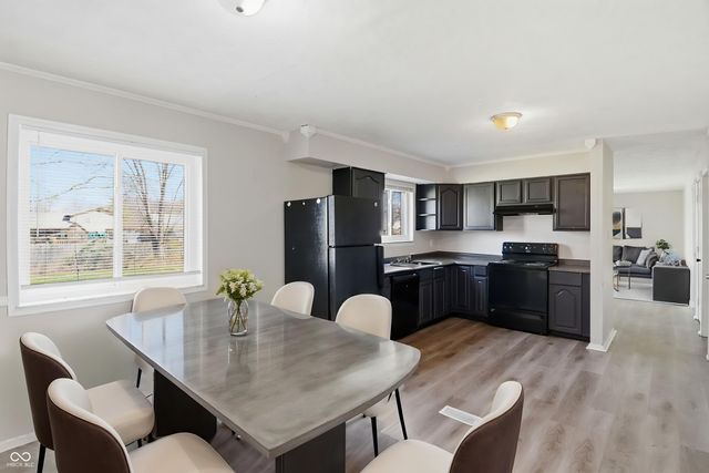 5534 Hill Rise Drive, Indianapolis, IN 46237