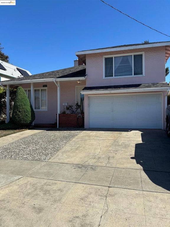 444 28Th St, Richmond, CA 94804