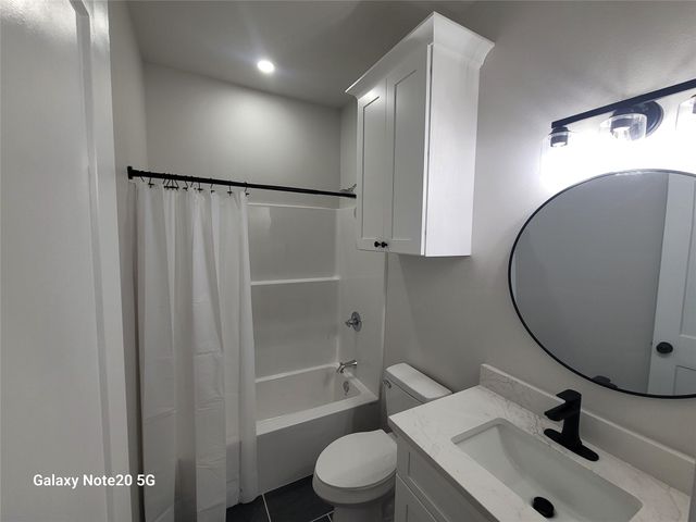 235 Dogwood Road, Brookeland, TX 75931