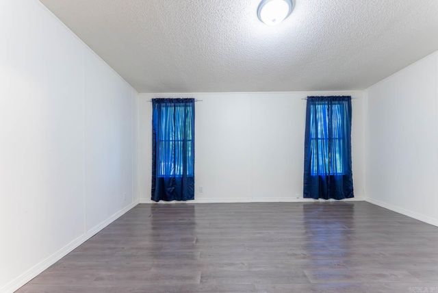 300 Chinn Springs Lane, Batesville, AR 72501