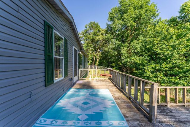 300 Chinn Springs Lane, Batesville, AR 72501