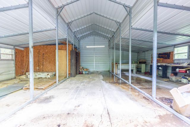 300 Chinn Springs Lane, Batesville, AR 72501