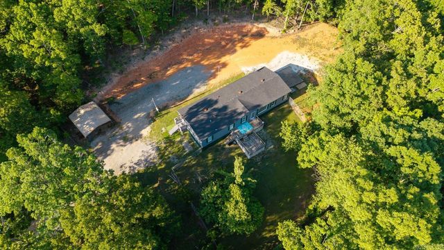 300 Chinn Springs Lane, Batesville, AR 72501