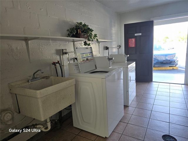 6044 22ND AVENUE N 2, St Petersburg, FL 33710