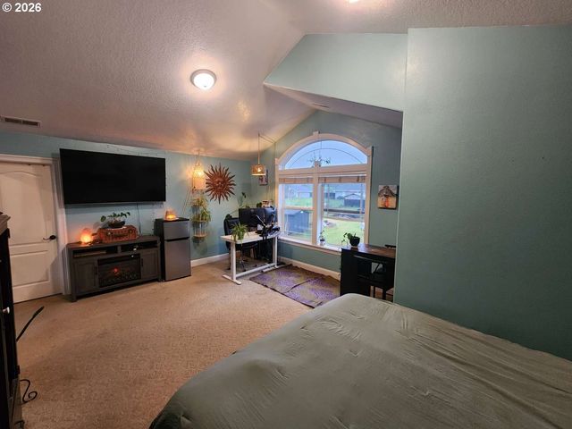 2210 Se 352ND Ave, Washougal, WA 98671