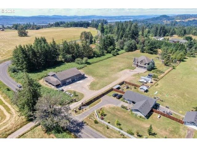 2210 Se 352ND Ave, Washougal, WA 98671