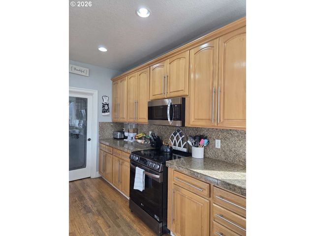 2210 Se 352ND Ave, Washougal, WA 98671
