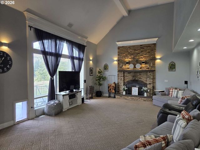 2210 Se 352ND Ave, Washougal, WA 98671