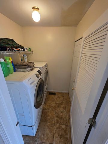 7943 Dada Drive, Gurnee, IL 60031