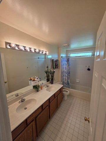 7943 Dada Drive, Gurnee, IL 60031