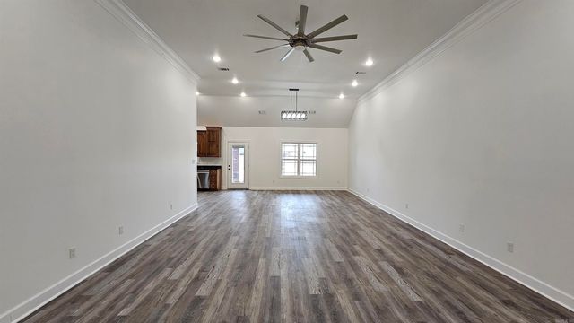 610 N Airport Road, Jonesboro, AR 72405