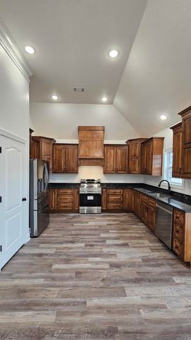 610 N Airport Road, Jonesboro, AR 72405