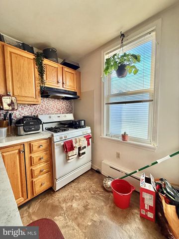 4200 RHAWN ST, Philadelphia, PA 19136