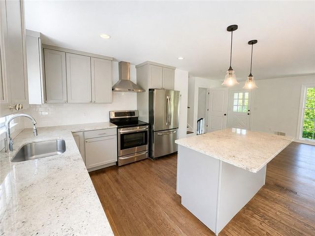4586 Peachtree Dunwoody Road, Atlanta, GA 30342
