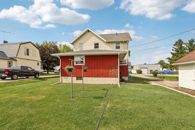 W6181 W Maple Street, Burnett, WI 53922