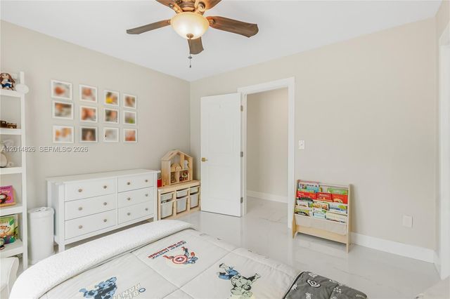 3701 Bridge Rd, Cooper City, FL 33026