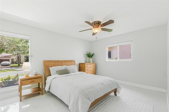 3701 Bridge Rd, Cooper City, FL 33026