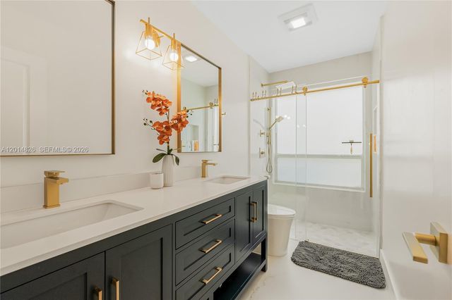 3701 Bridge Rd, Cooper City, FL 33026