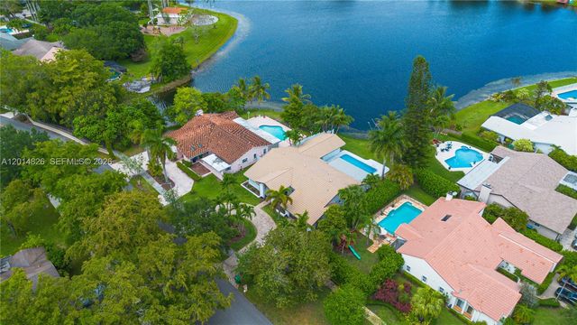 3701 Bridge Rd, Cooper City, FL 33026